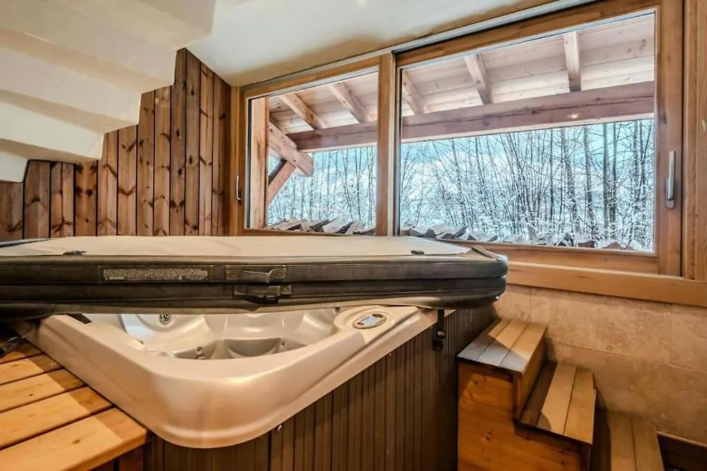 Chalet Mary - Central Morzine With Hot Tub & Sauna