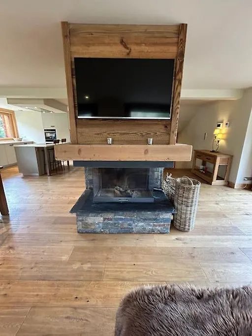 Chalet Mary - Central Morzine With Hot Tub & Sauna 0*,  France