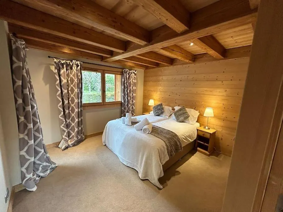 Chalet Mary - Central Morzine With Hot Tub & Sauna