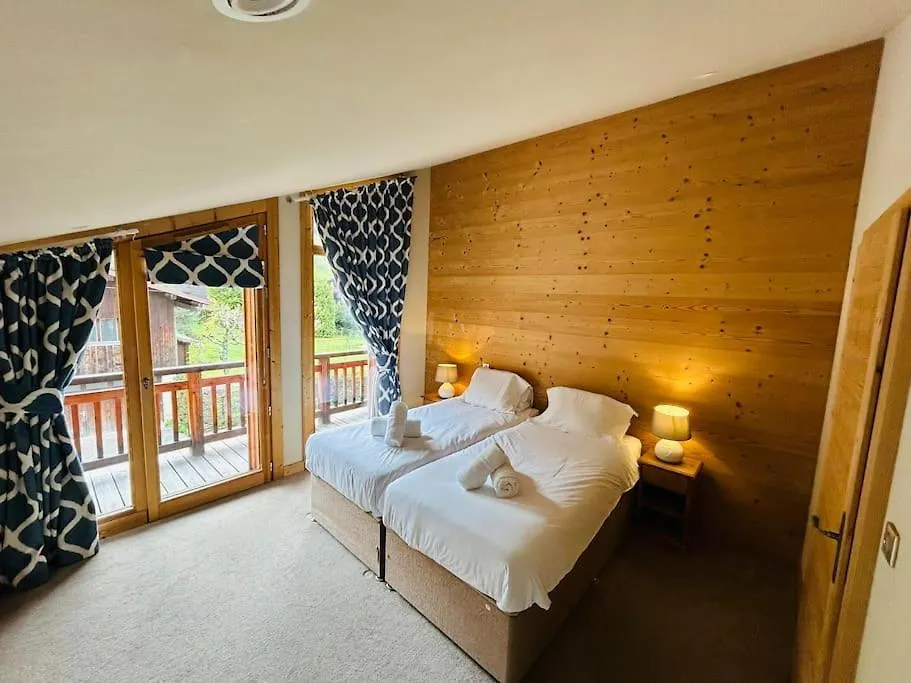 Chalet Mary - Central Morzine With Hot Tub & Sauna