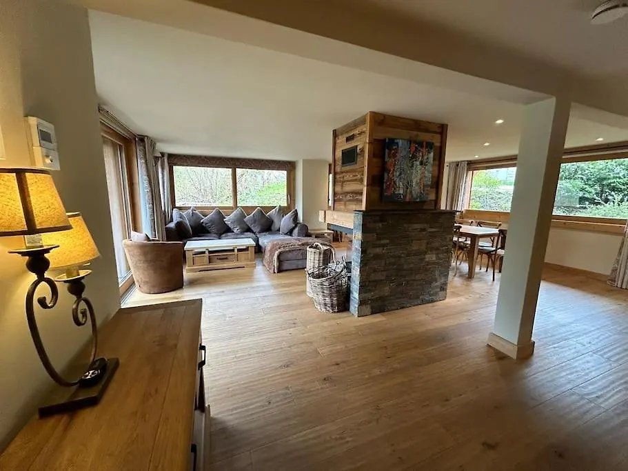 Chalet Mary - Central Morzine With Hot Tub & Sauna